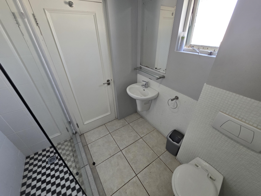 To Let 1 Bedroom Property for Rent in Mykonos Western Cape